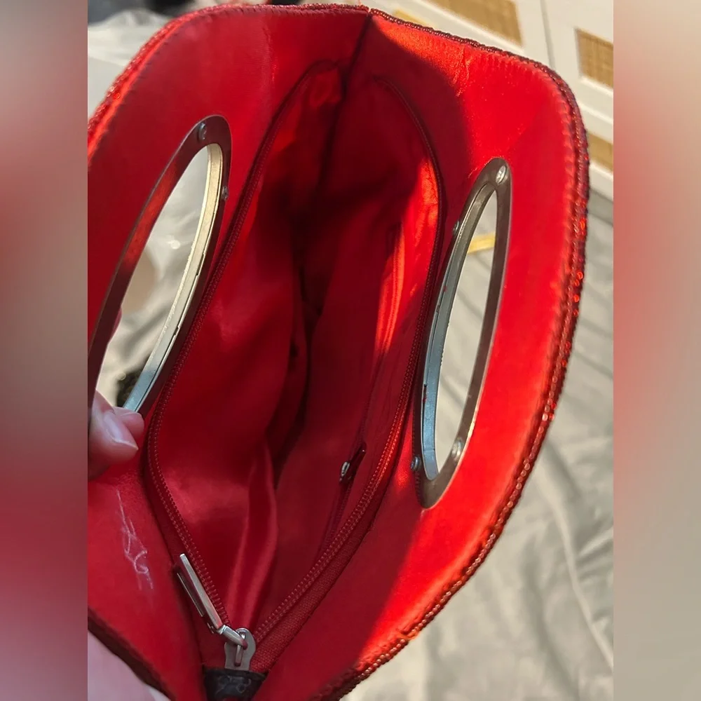 Vintage Red Floral Beaded Handbag Purse - Picture 5 of 13